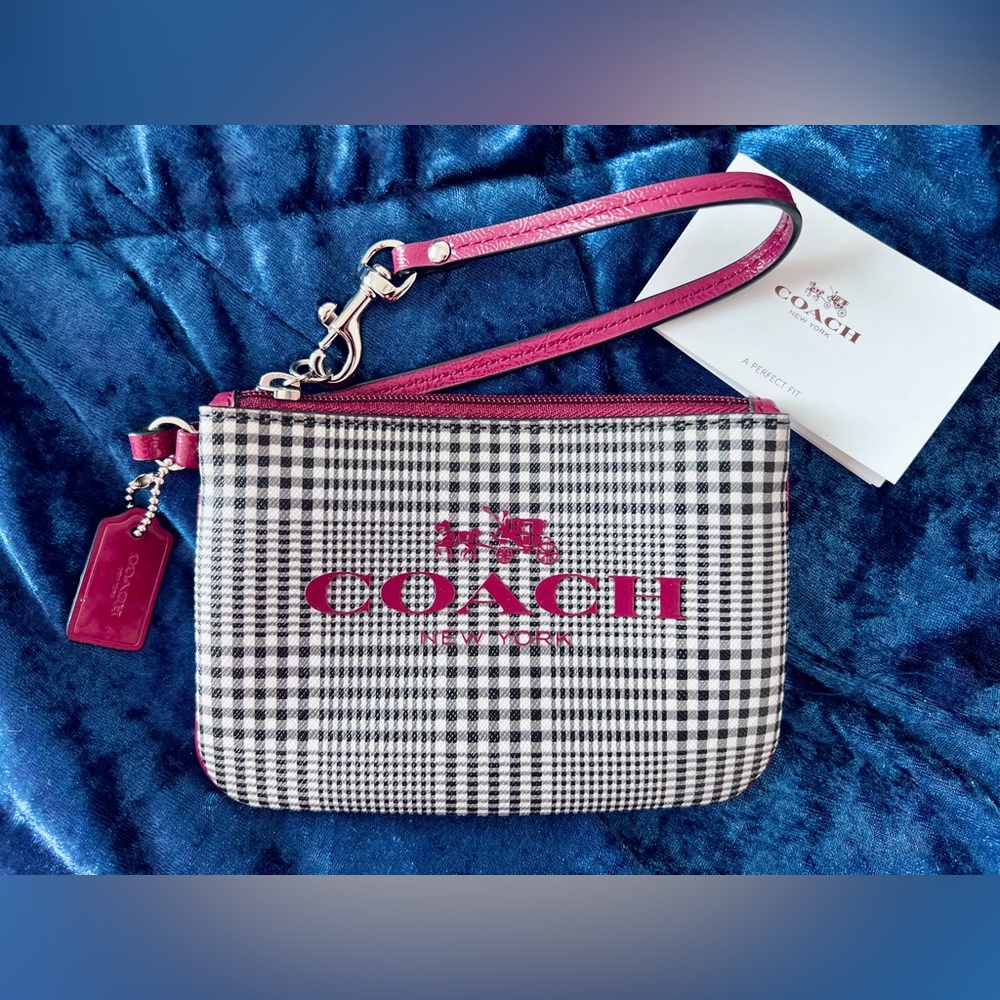 Vintage Coach Peyton Glen Plaid Wristlet